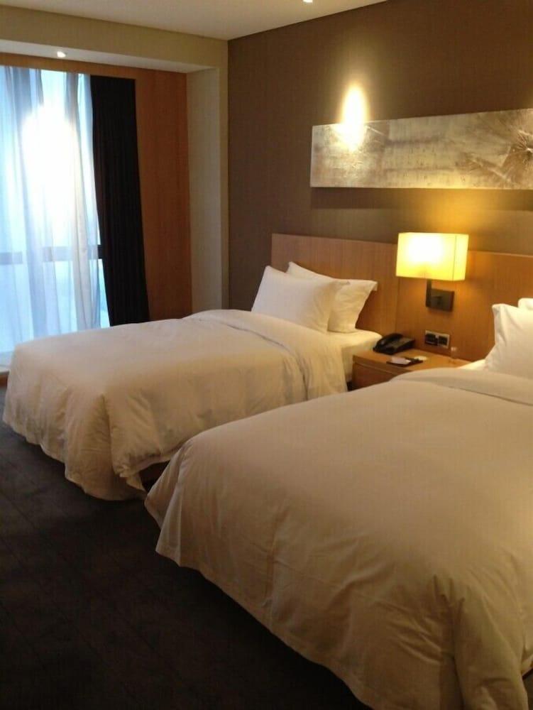 Shenyang Tianfeng International Hotel Экстерьер фото