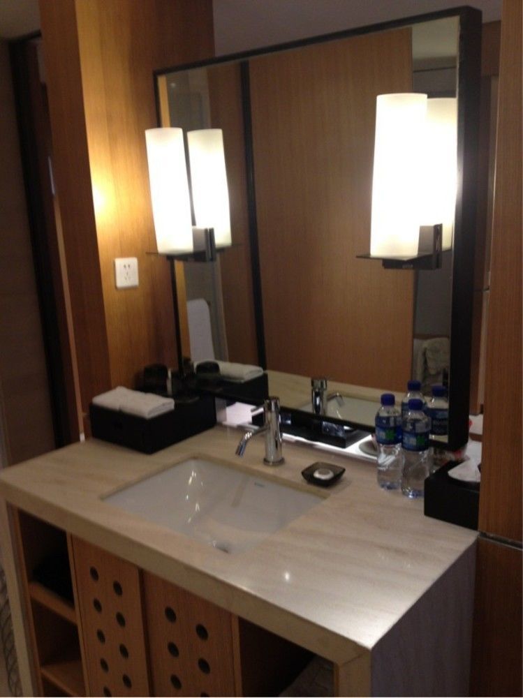 Shenyang Tianfeng International Hotel Экстерьер фото