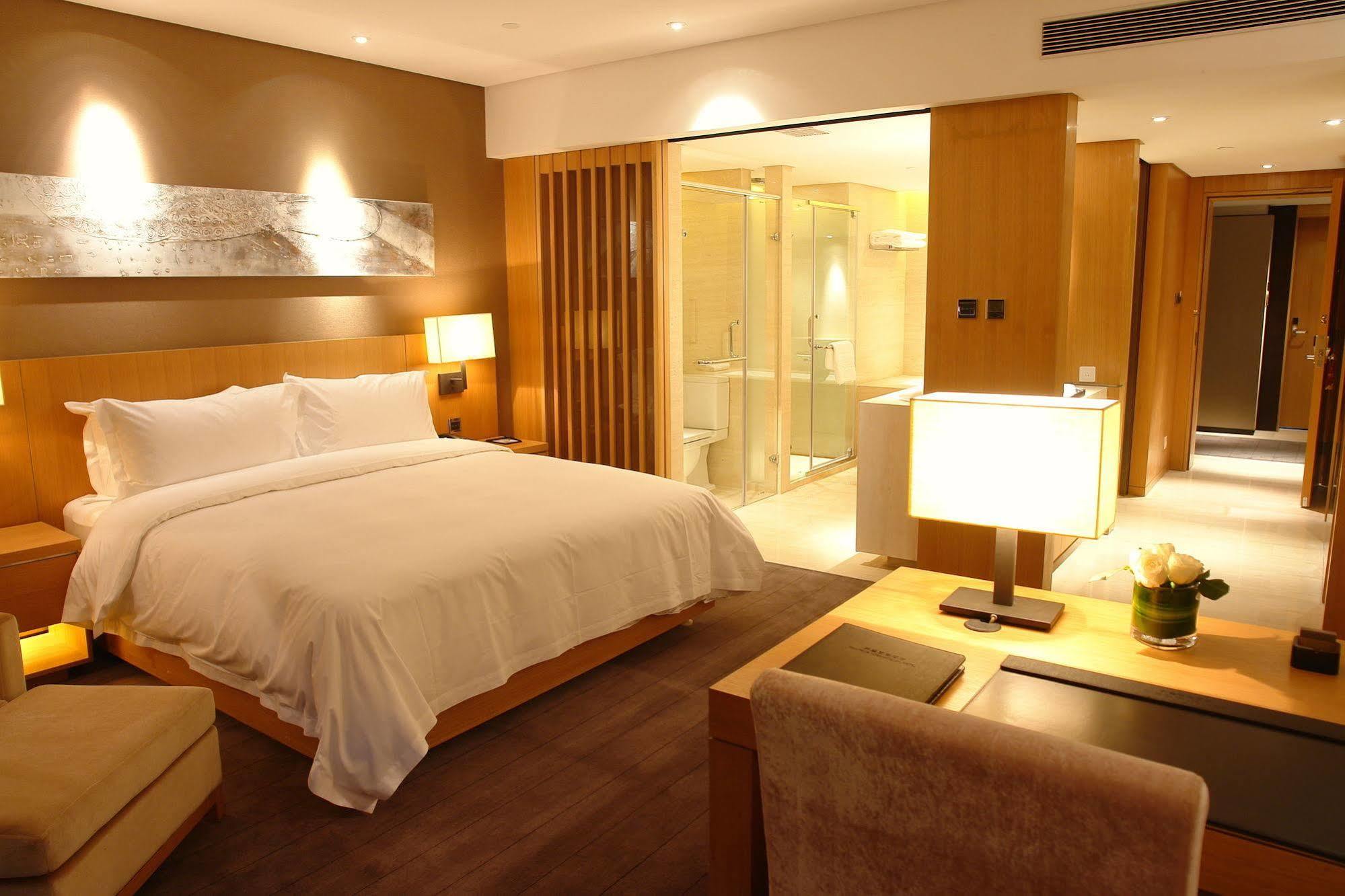 Shenyang Tianfeng International Hotel Номер фото